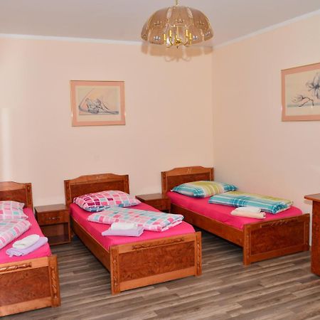 נירנברג Hotel Noa מראה חיצוני תמונה
